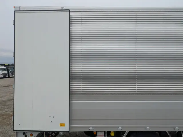 三菱 ファイター 2KG-FK65F(2WD)の写真32
