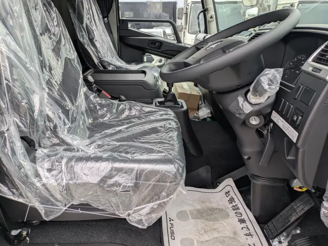 三菱 ファイター 2KG-FK65F(2WD)の写真40