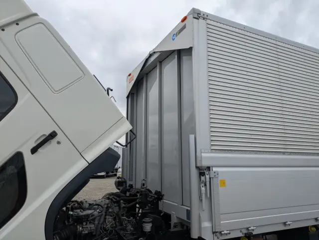 日野 レンジャー 2KG-FD2ABG(2WD)の写真42