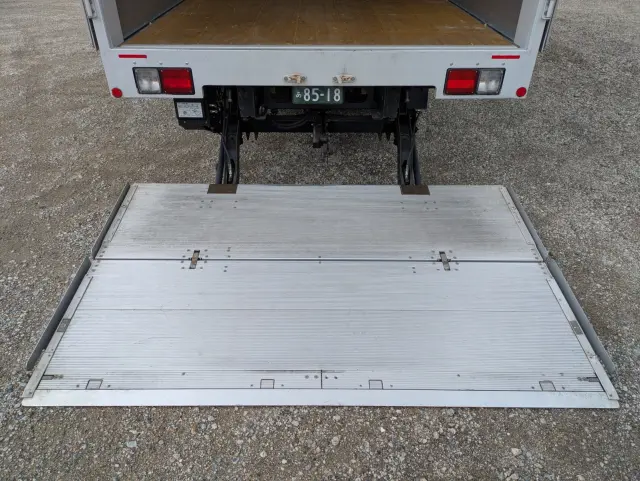 日野 レンジャー 2KG-FD2ABG(2WD)の写真13