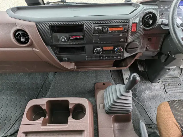 日野 レンジャー 2KG-FD2ABG(2WD)の写真25