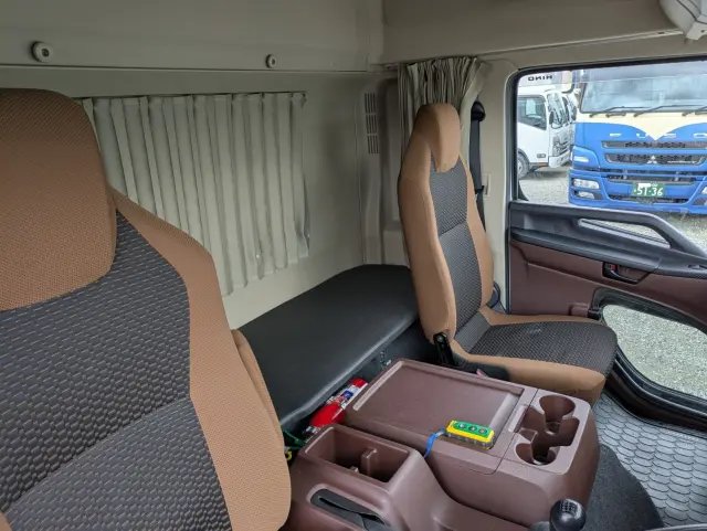 日野 レンジャー 2KG-FD2ABG(2WD)の写真41