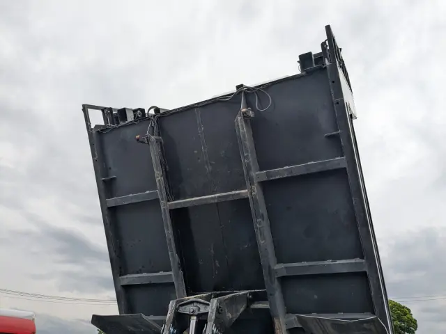 三菱 ファイター 2KG-FK62F(2WD)の写真25