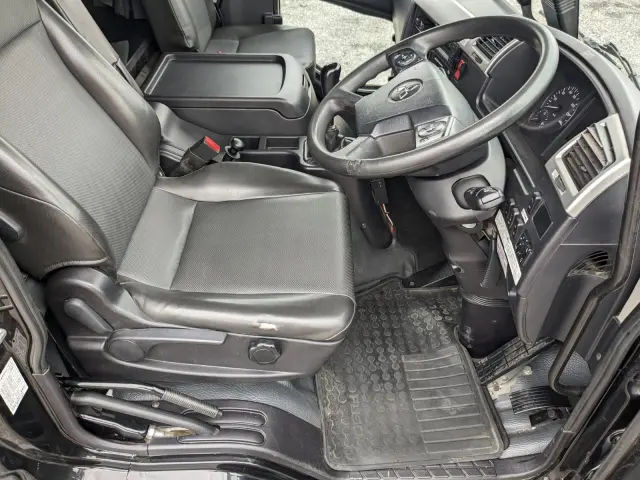 三菱 ファイター 2KG-FK62F(2WD)の写真43