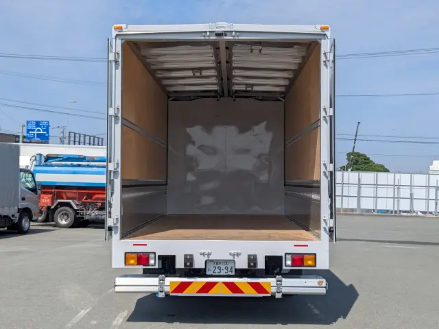 三菱 ファイター 2KG-FK65F(2WD)の写真8