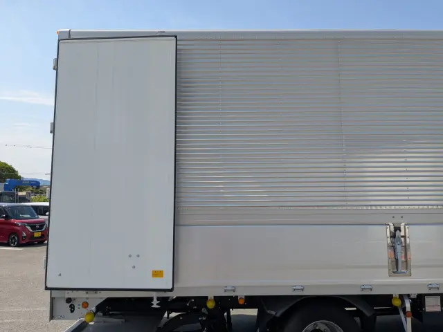 三菱 ファイター 2KG-FK65F(2WD)の写真13