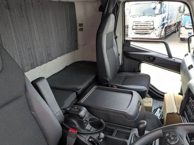 三菱 ファイター 2KG-FK65F(2WD)の写真27