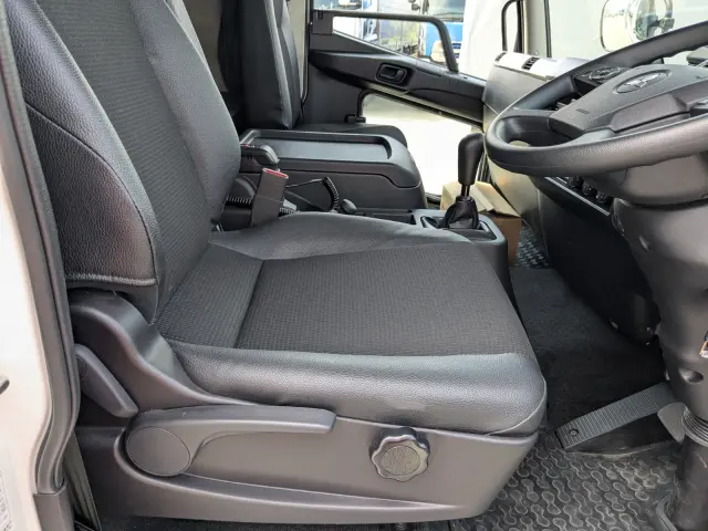 三菱 ファイター 2KG-FK65F(2WD)の写真41