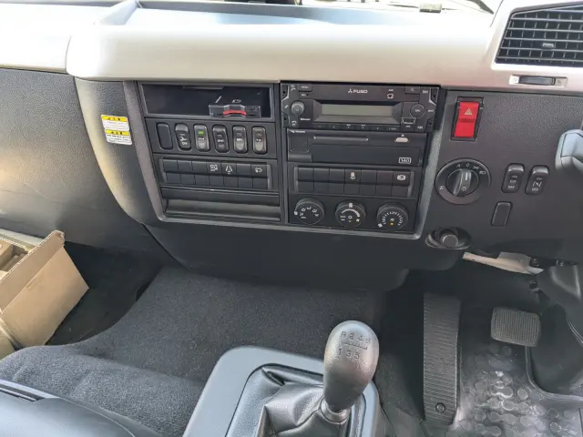 三菱 ファイター 2KG-FK65F(2WD)の写真28