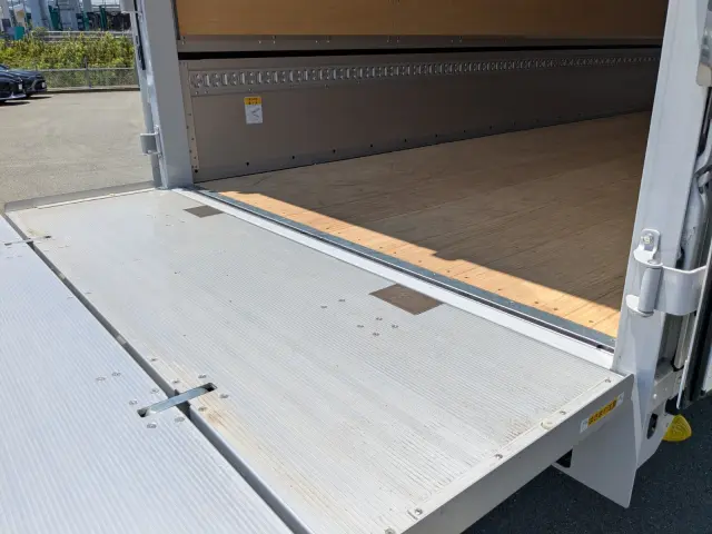 三菱 ファイター 2KG-FK65F(2WD)の写真38