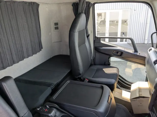 三菱 ファイター 2KG-FK65F(2WD)の写真27