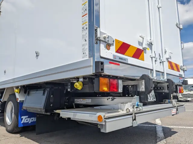 三菱 ファイター 2KG-FK65F(2WD)の写真7
