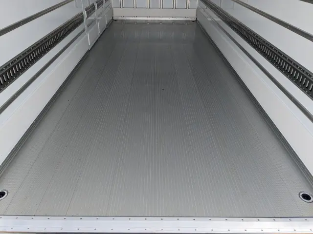 三菱 ファイター 2KG-FK65F(2WD)の写真15