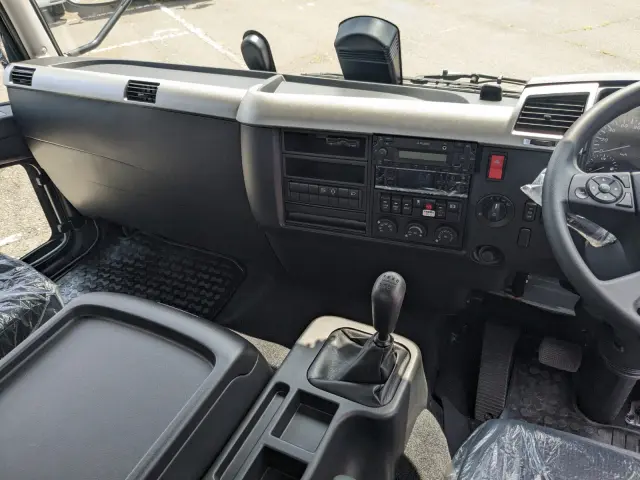 三菱 ファイター 2KG-FK65F(2WD)の写真28