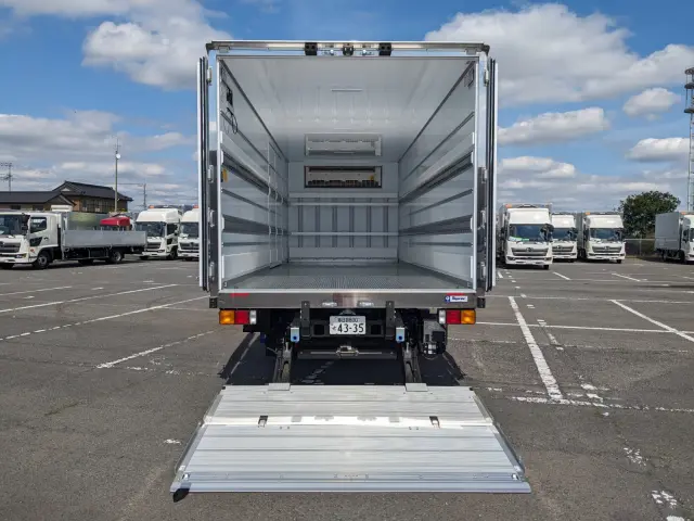 三菱 ファイター 2KG-FK65F(2WD)の写真10