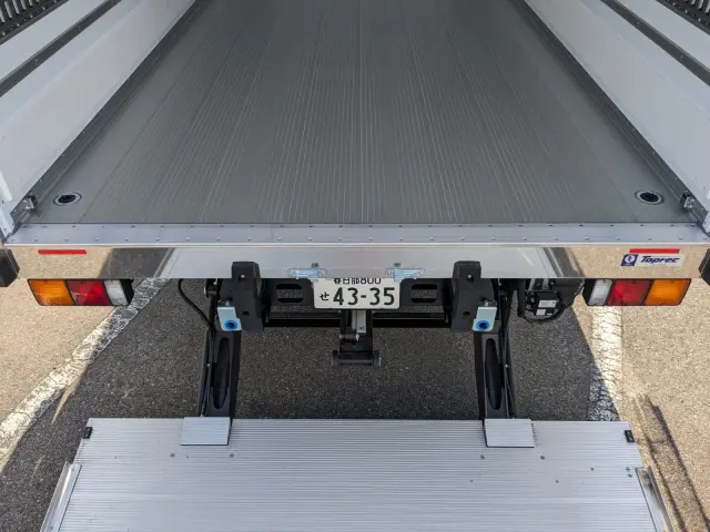 三菱 ファイター 2KG-FK65F(2WD)の写真13