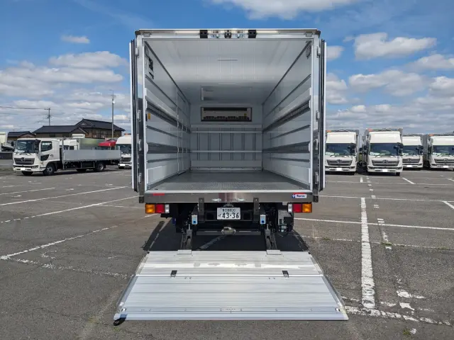 三菱 ファイター 2KG-FK65F(2WD)の写真10