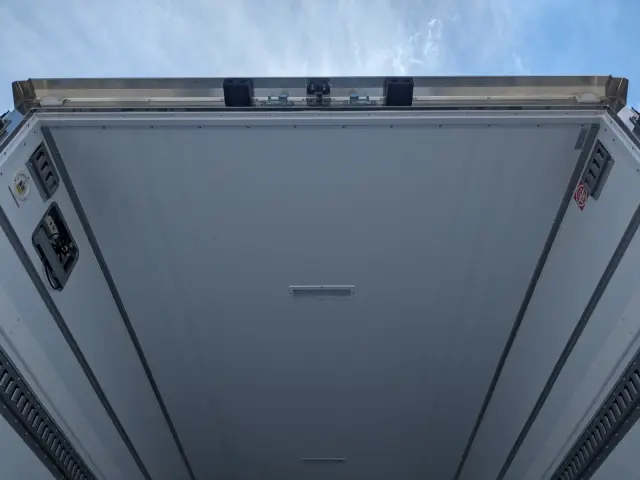 三菱 ファイター 2KG-FK65F(2WD)の写真14