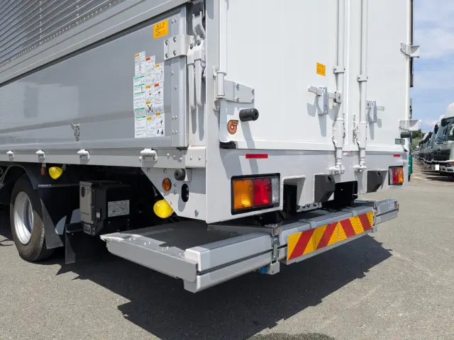 三菱 ファイター 2KG-FK65F(2WD)の写真5