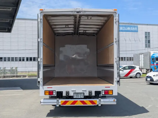 三菱 ファイター 2KG-FK65F(2WD)の写真8