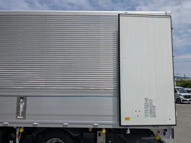三菱 ファイター 2KG-FK65F(2WD)の写真9