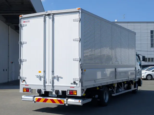 三菱 ファイター 2KG-FK65F(2WD)の写真4