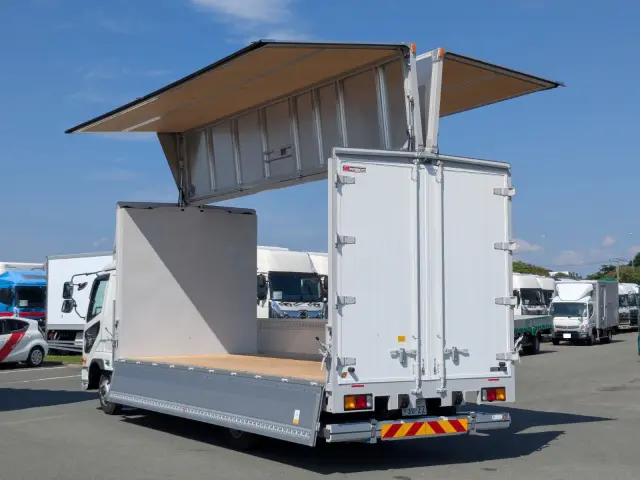 三菱 ファイター 2KG-FK65F(2WD)の写真30