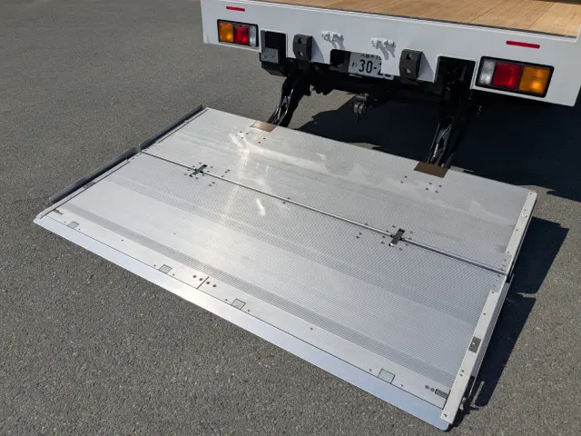 三菱 ファイター 2KG-FK65F(2WD)の写真37