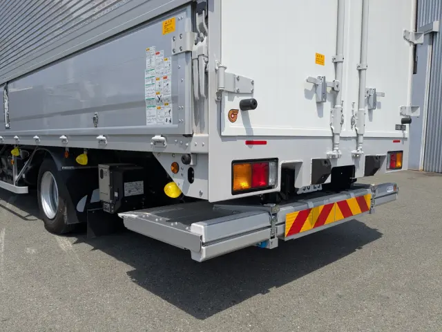 三菱 ファイター 2KG-FK65F(2WD)の写真5