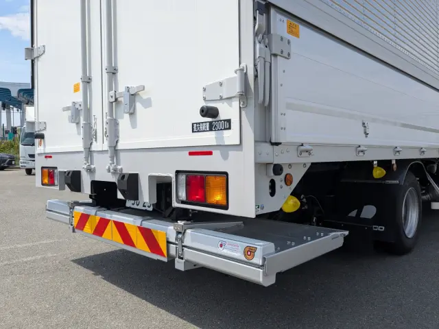 三菱 ファイター 2KG-FK65F(2WD)の写真6