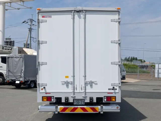 三菱 ファイター 2KG-FK65F(2WD)の写真7