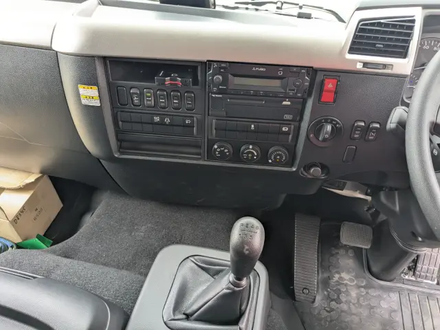 三菱 ファイター 2KG-FK65F(2WD)の写真28