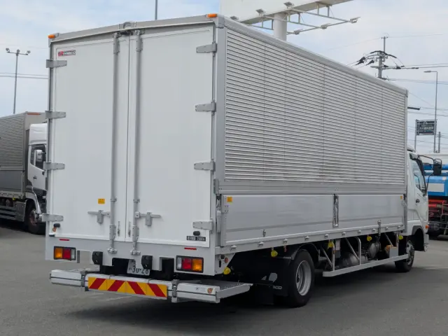 三菱 ファイター 2KG-FK65F(2WD)の写真4