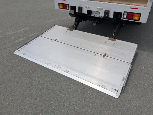 三菱 ファイター 2KG-FK65F(2WD)の写真37