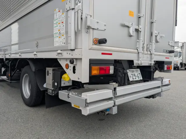 三菱 キャンター 2RG-FEB50(2WD)の写真5