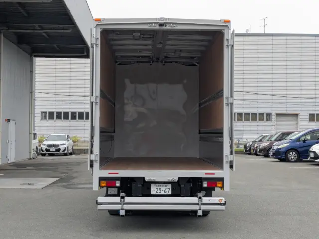 三菱 キャンター 2RG-FEB50(2WD)の写真8