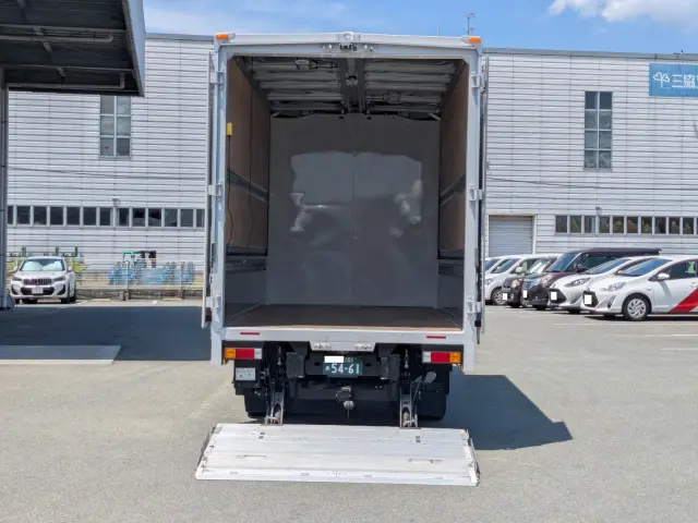 三菱 キャンター 2RG-FEB50(2WD)の写真9