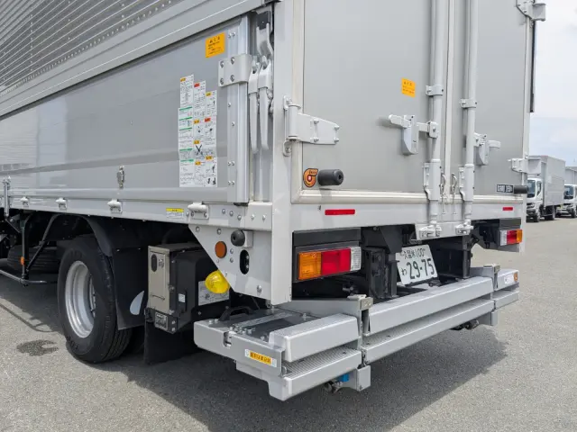 三菱 キャンター 2RG-FEB50(2WD)の写真5