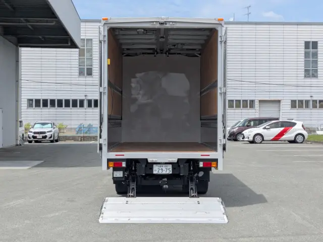 三菱 キャンター 2RG-FEB50(2WD)の写真37