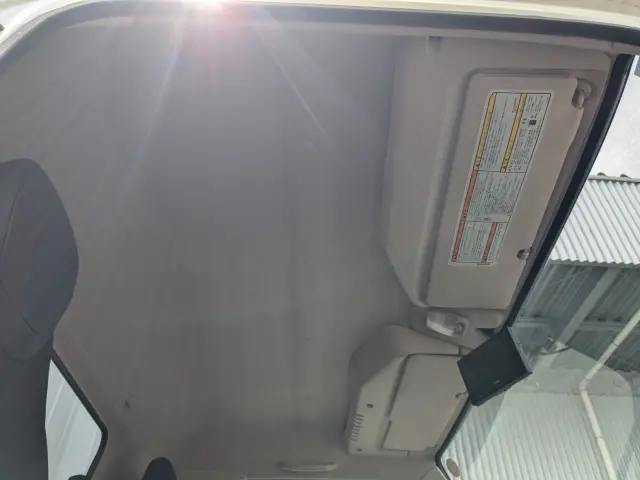 三菱 キャンター 2RG-FEB50(2WD)の写真40