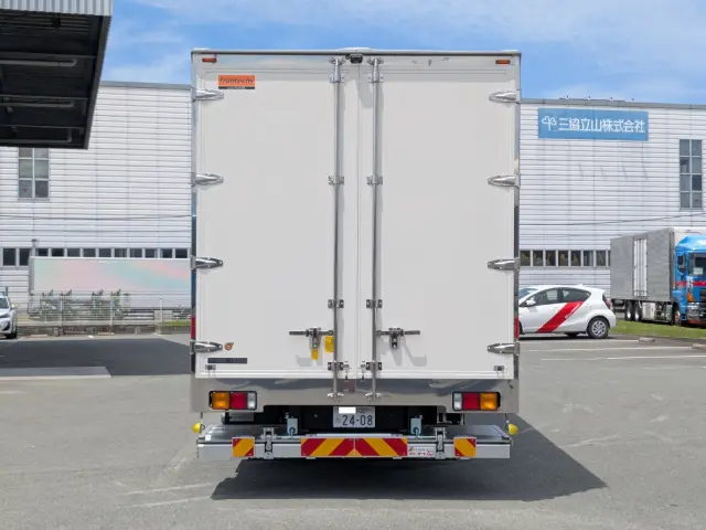 三菱 ファイター 2KG-FK65F(2WD)の写真7