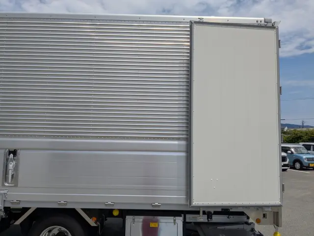 三菱 ファイター 2KG-FK65F(2WD)の写真30
