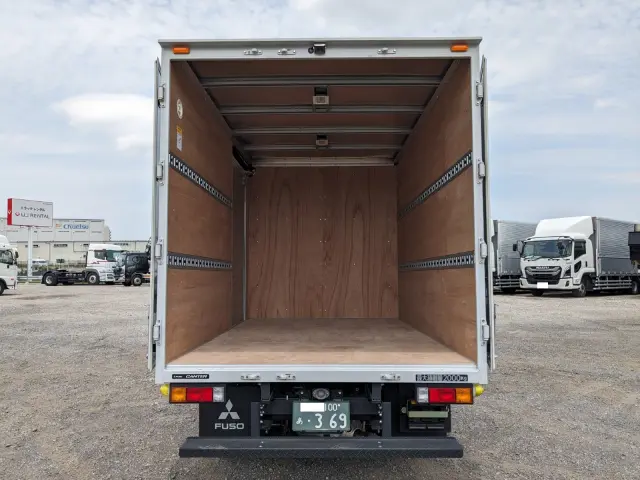 三菱 キャンター 2RG-FBA20(2WD)の写真8