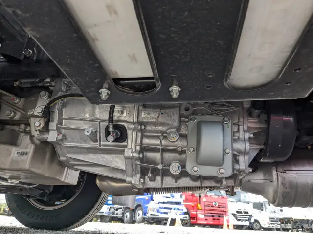 三菱 キャンター 2RG-FBA20(2WD)の写真23