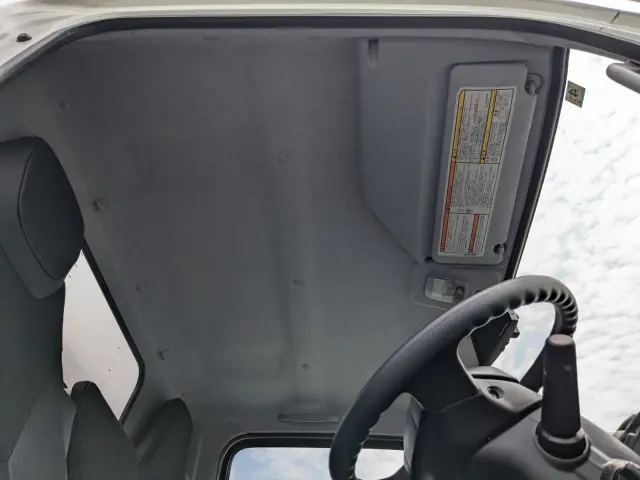 三菱 キャンター 2RG-FBA20(2WD)の写真35