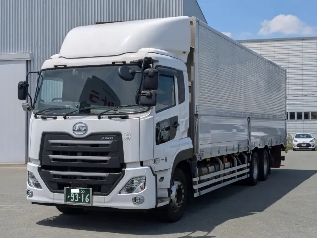 ＵＤ クオン 2PG-CD5FA(6x2)の写真1