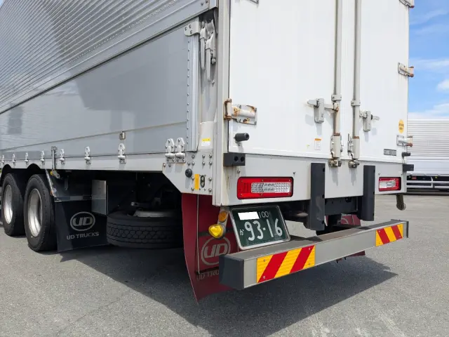 ＵＤ クオン 2PG-CD5FA(6x2)の写真5