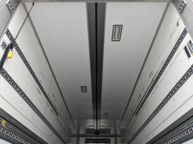ＵＤ クオン 2PG-CD5CE(6x2)の写真22