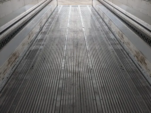 ＵＤ クオン 2PG-CD5CE(6x2)の写真28