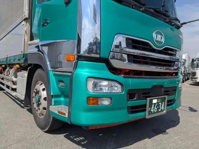 UD クオン QPG-CD5ZA(6x2)の写真26